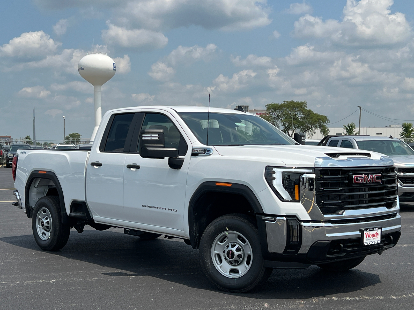 2024 GMC Sierra 2500HD Pro 2