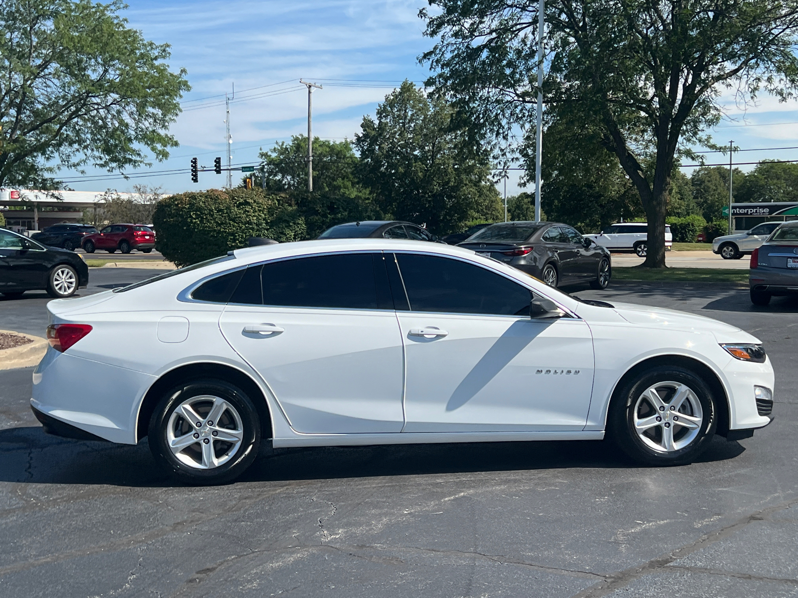 2022 Chevrolet Malibu LS 9