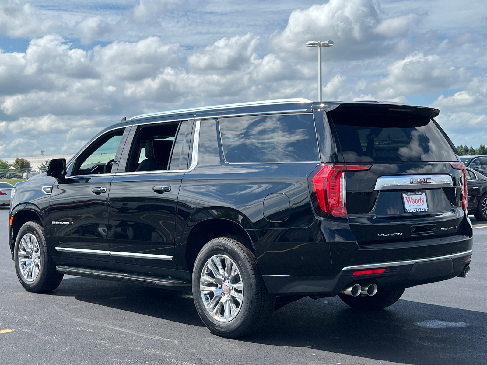 2024 GMC Yukon XL Denali 6