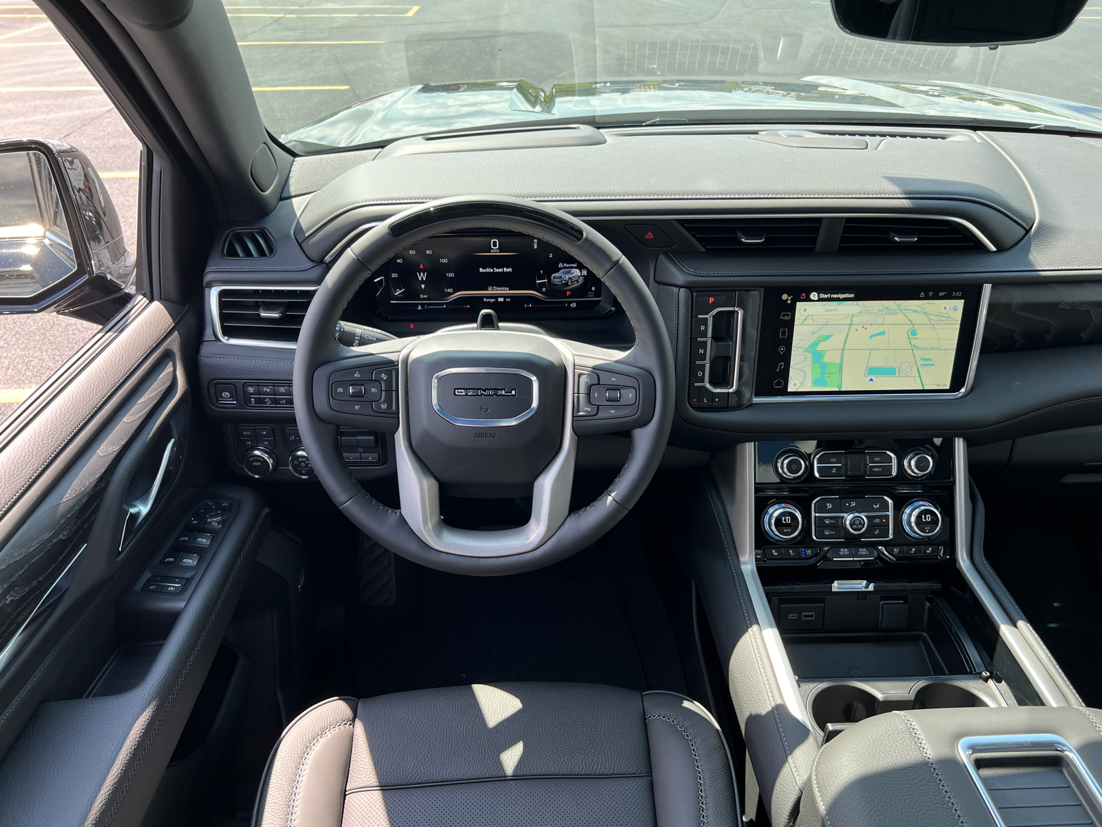 2024 GMC Yukon XL Denali 31