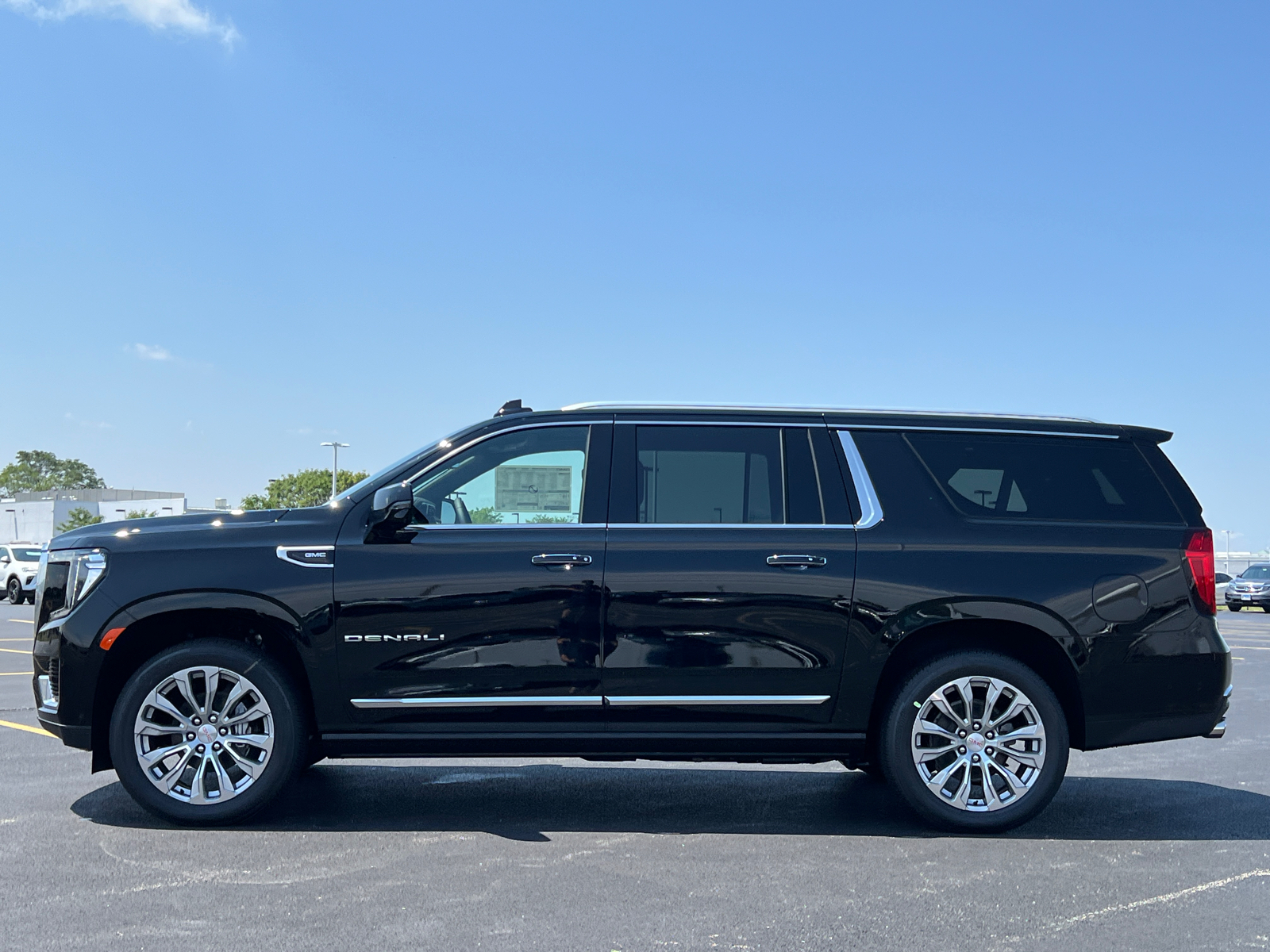 2024 GMC Yukon XL Denali 5