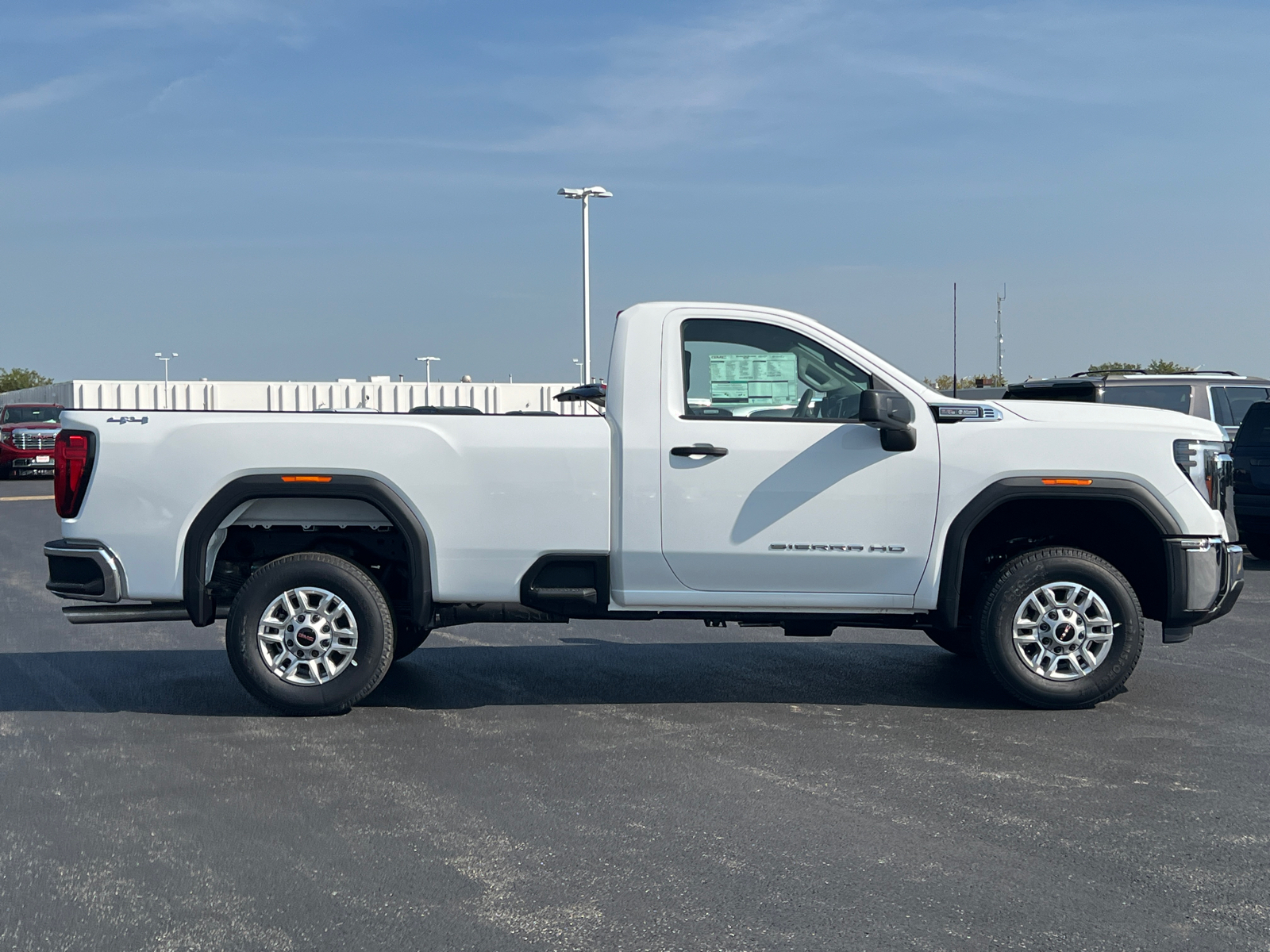 2024 GMC Sierra 2500HD Pro 9