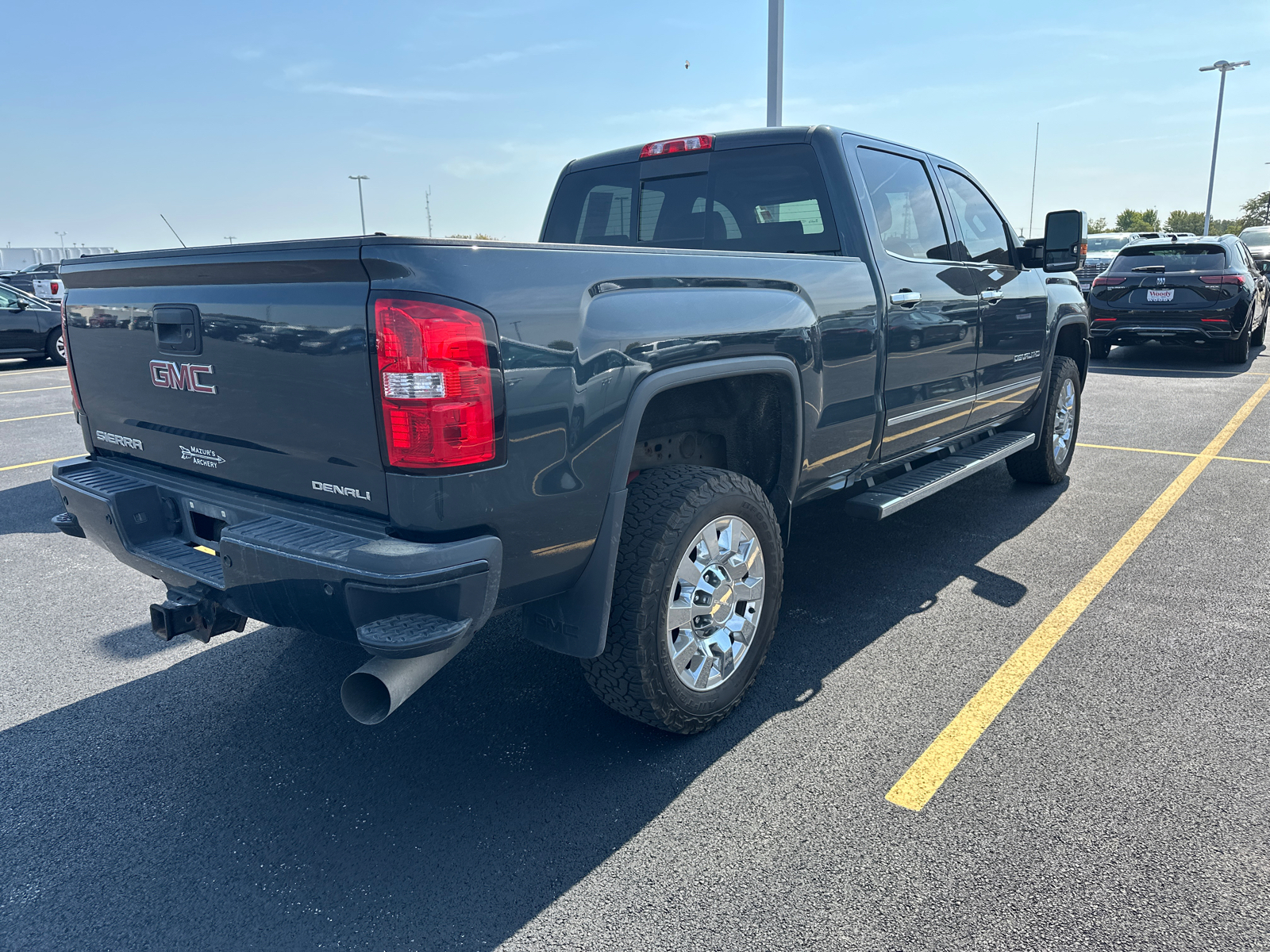 2017 GMC Sierra 2500HD Denali 4