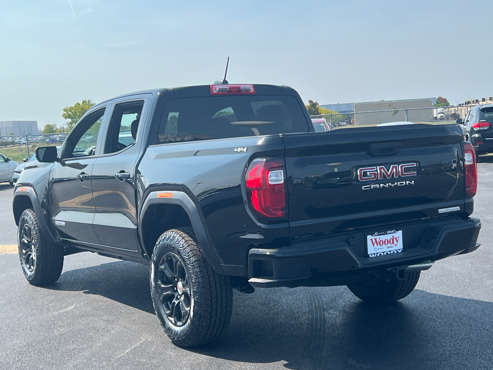 2024 GMC Canyon Elevation 6