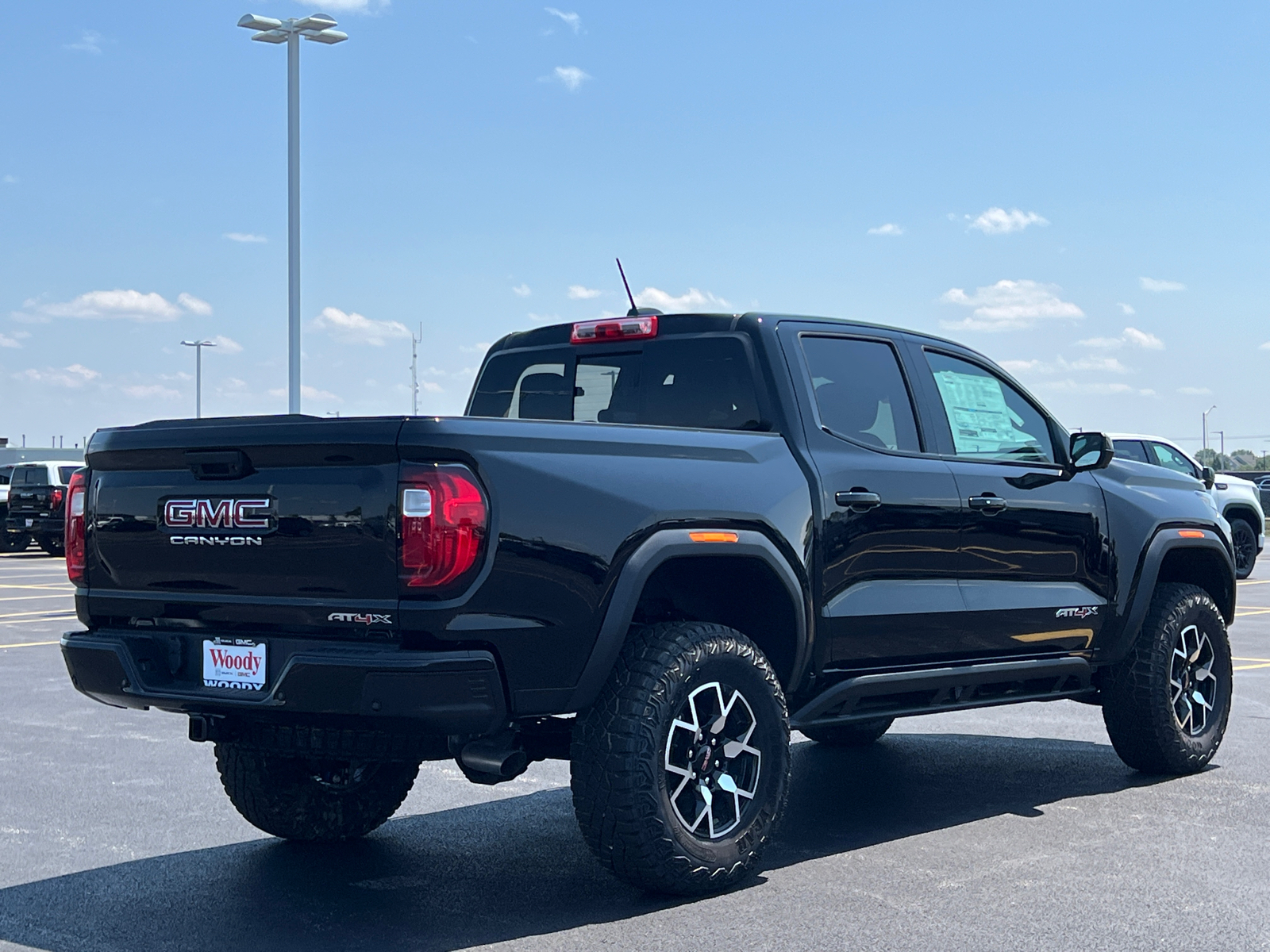 2024 GMC Canyon AT4X 8