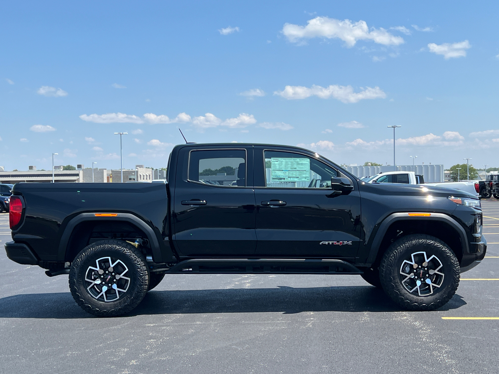 2024 GMC Canyon AT4X 9