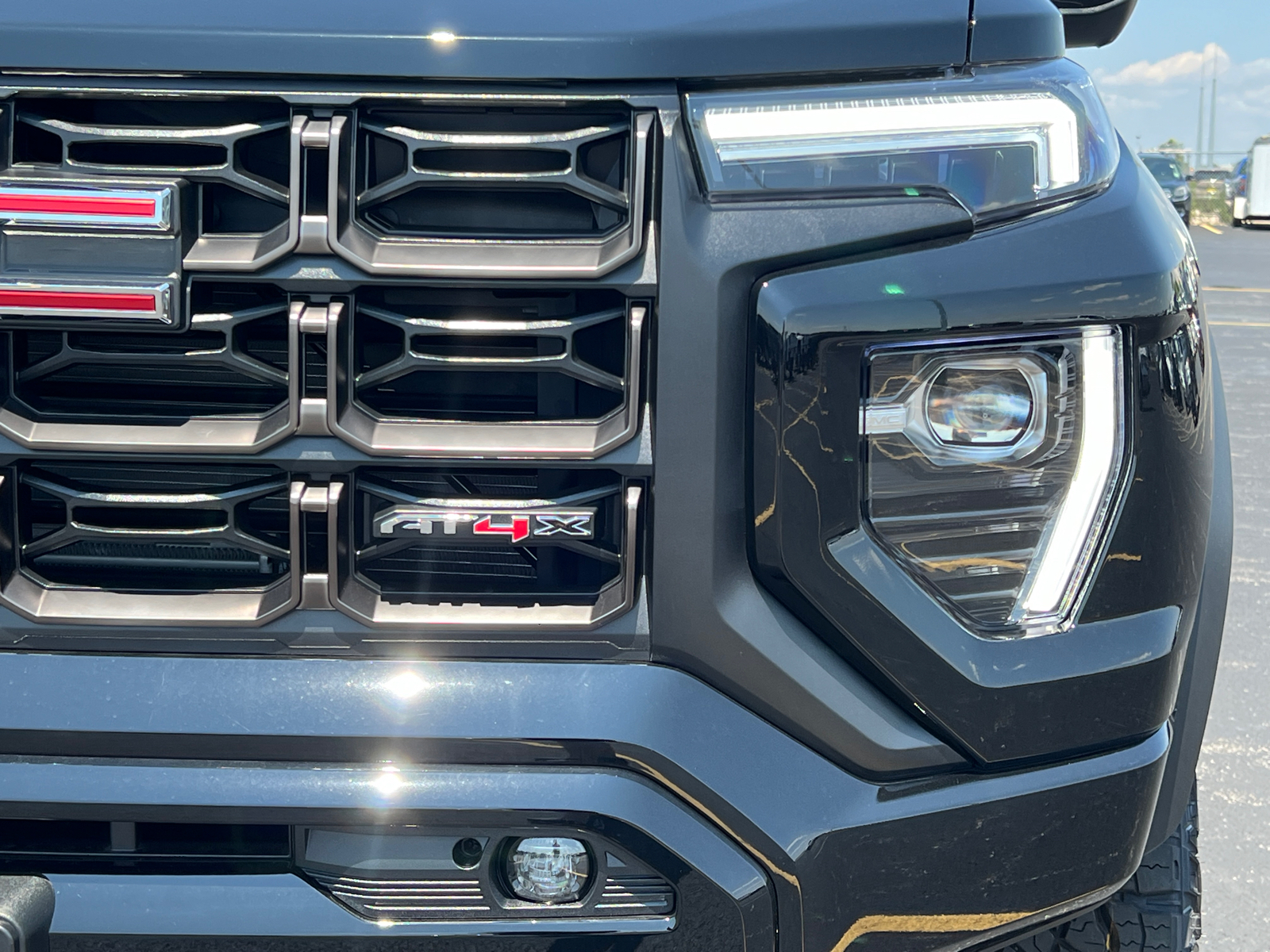 2024 GMC Canyon AT4X 10