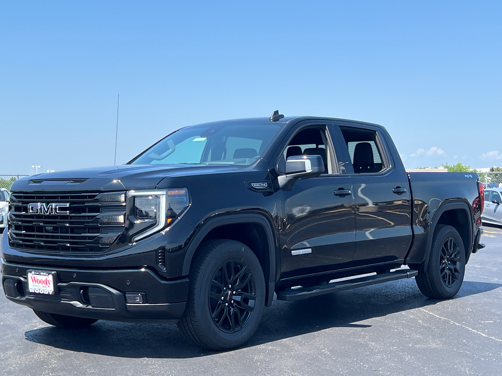 2024 GMC Sierra 1500 Elevation 4