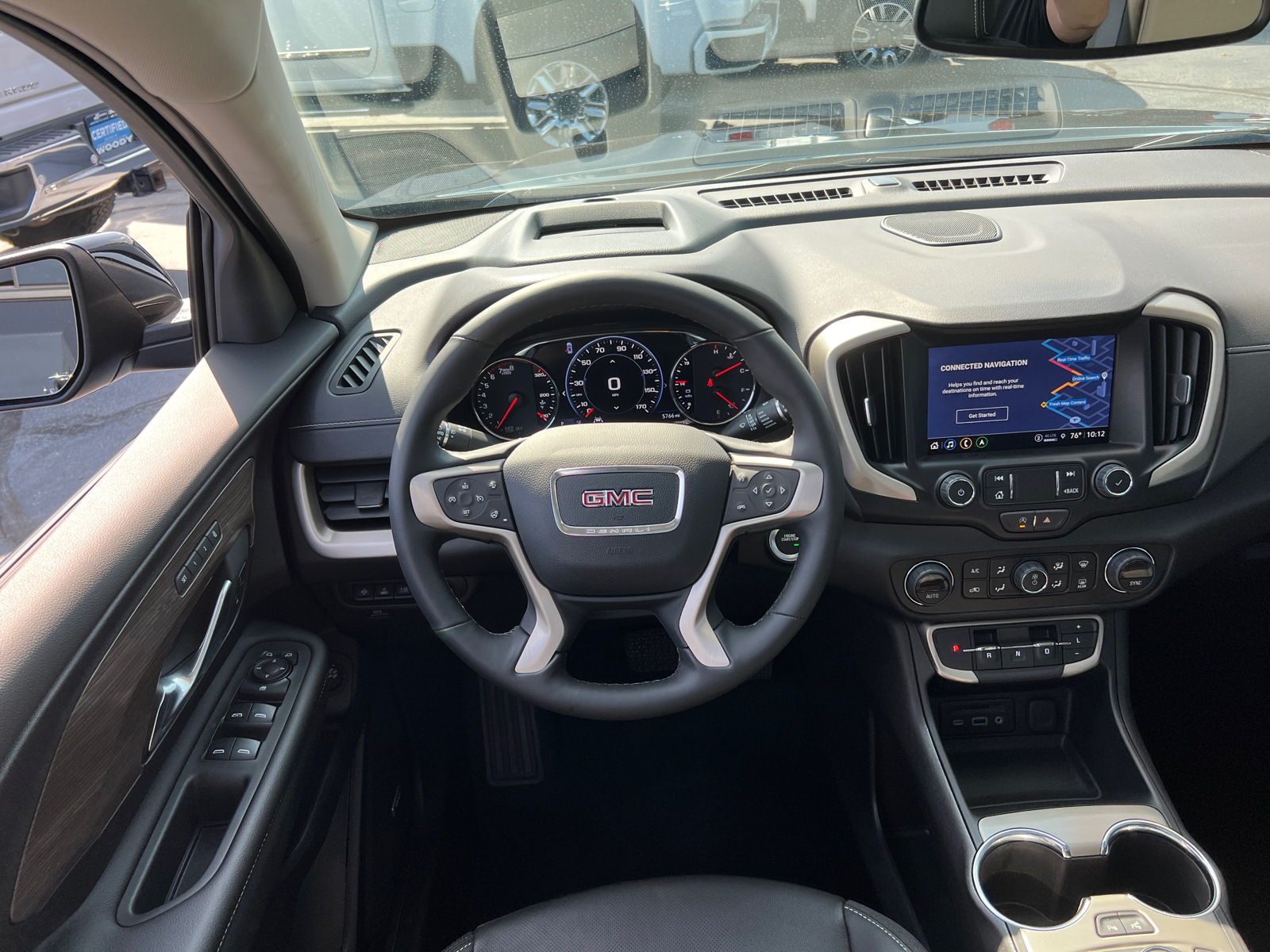 2024 GMC Terrain Denali 30