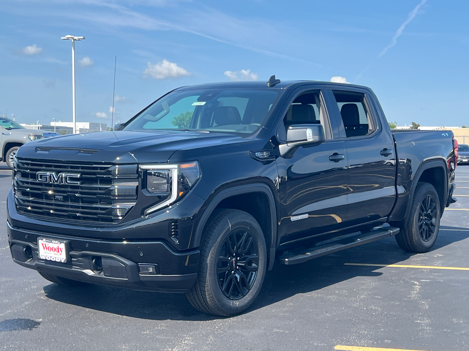 2024 GMC Sierra 1500 Elevation 4