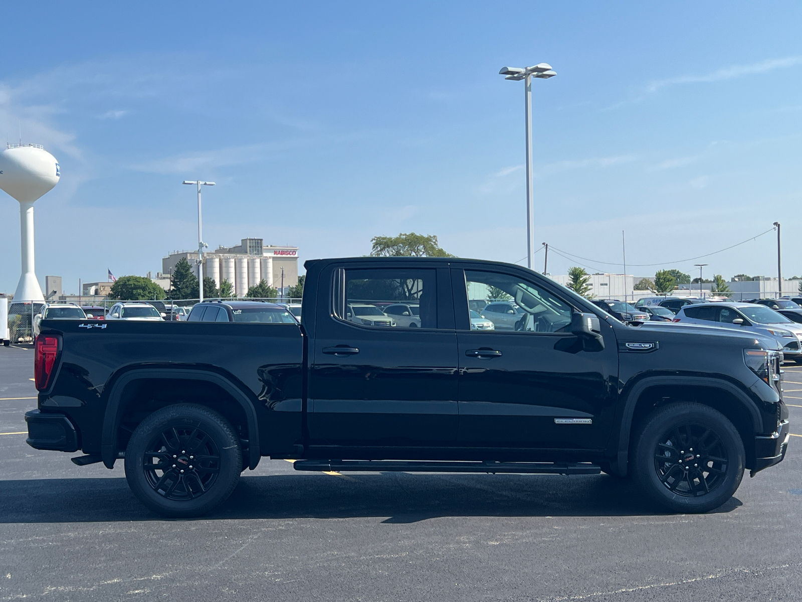 2024 GMC Sierra 1500 Elevation 9