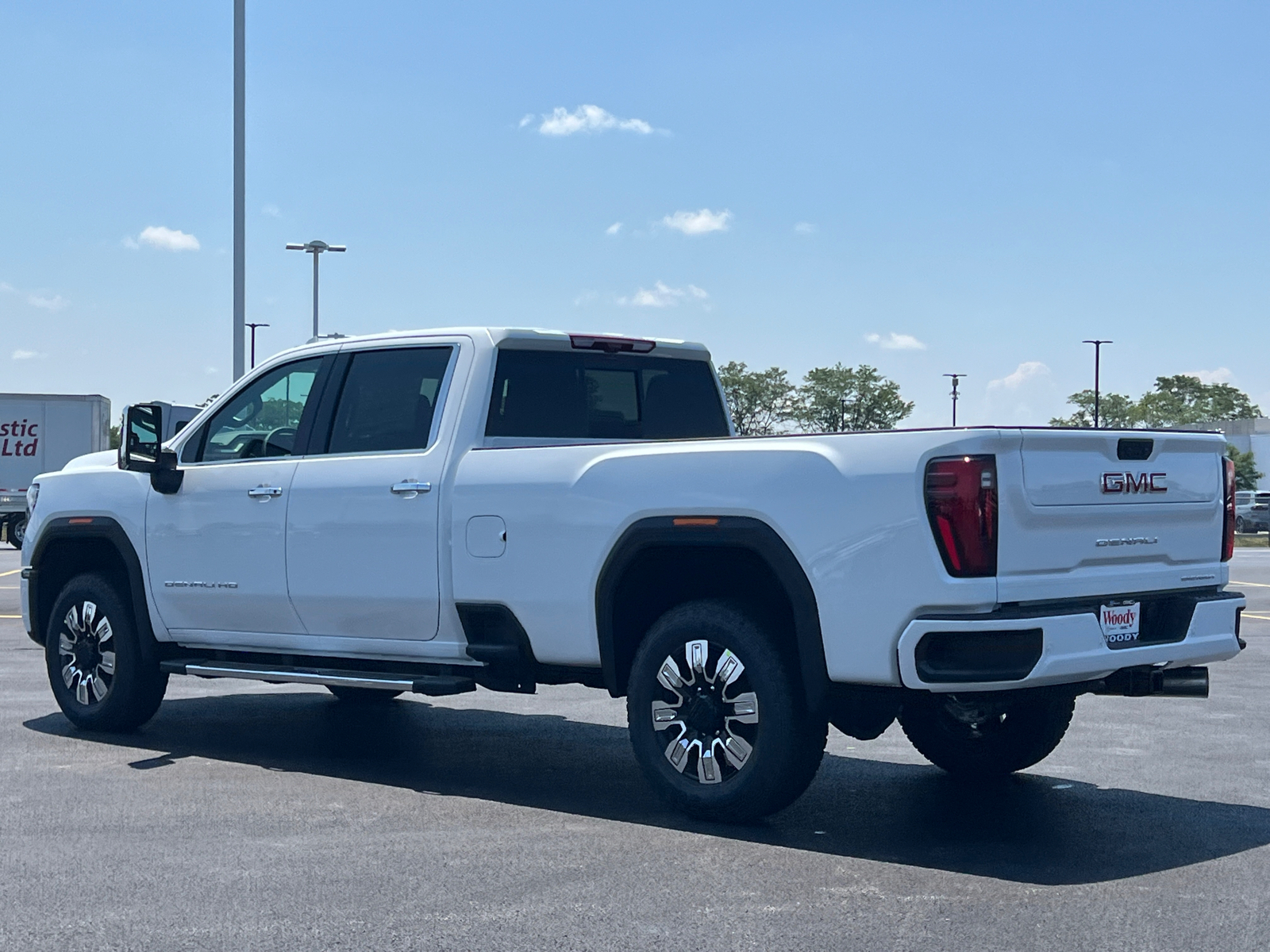 2024 GMC Sierra 2500HD Denali 6