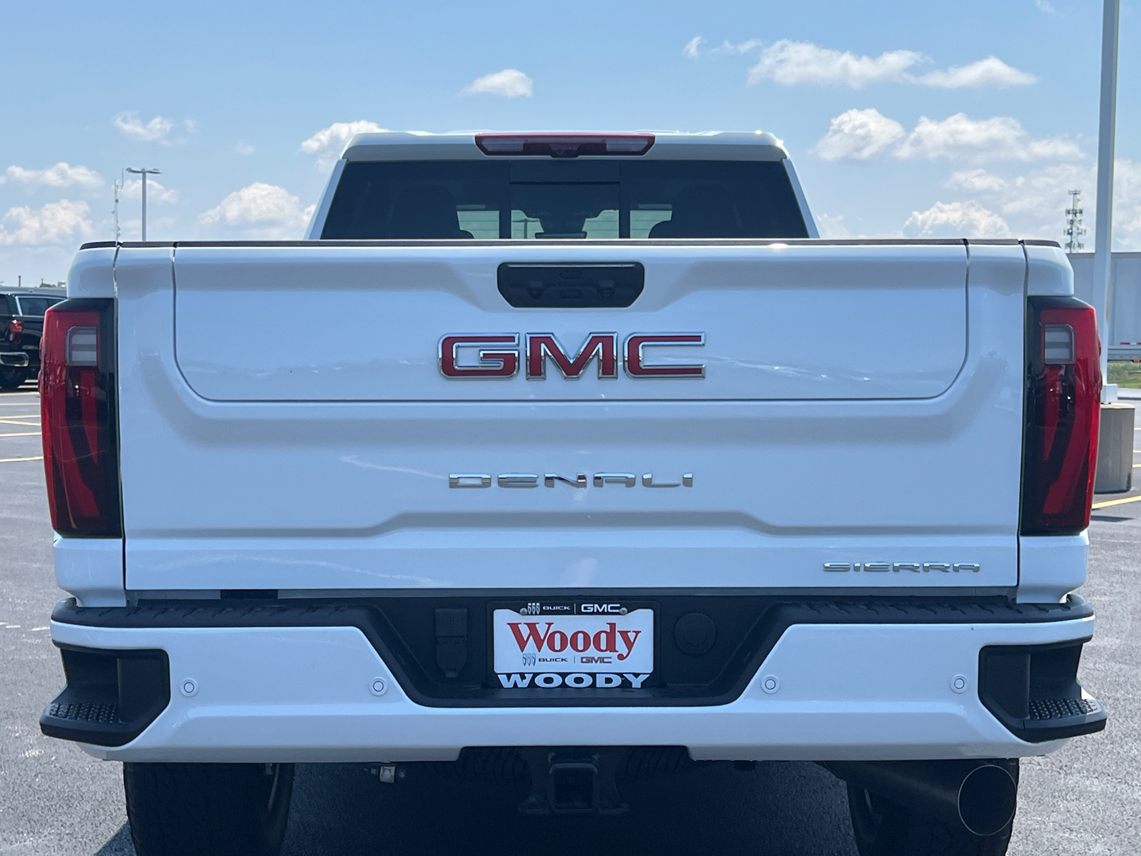 2024 GMC Sierra 2500HD Denali 7