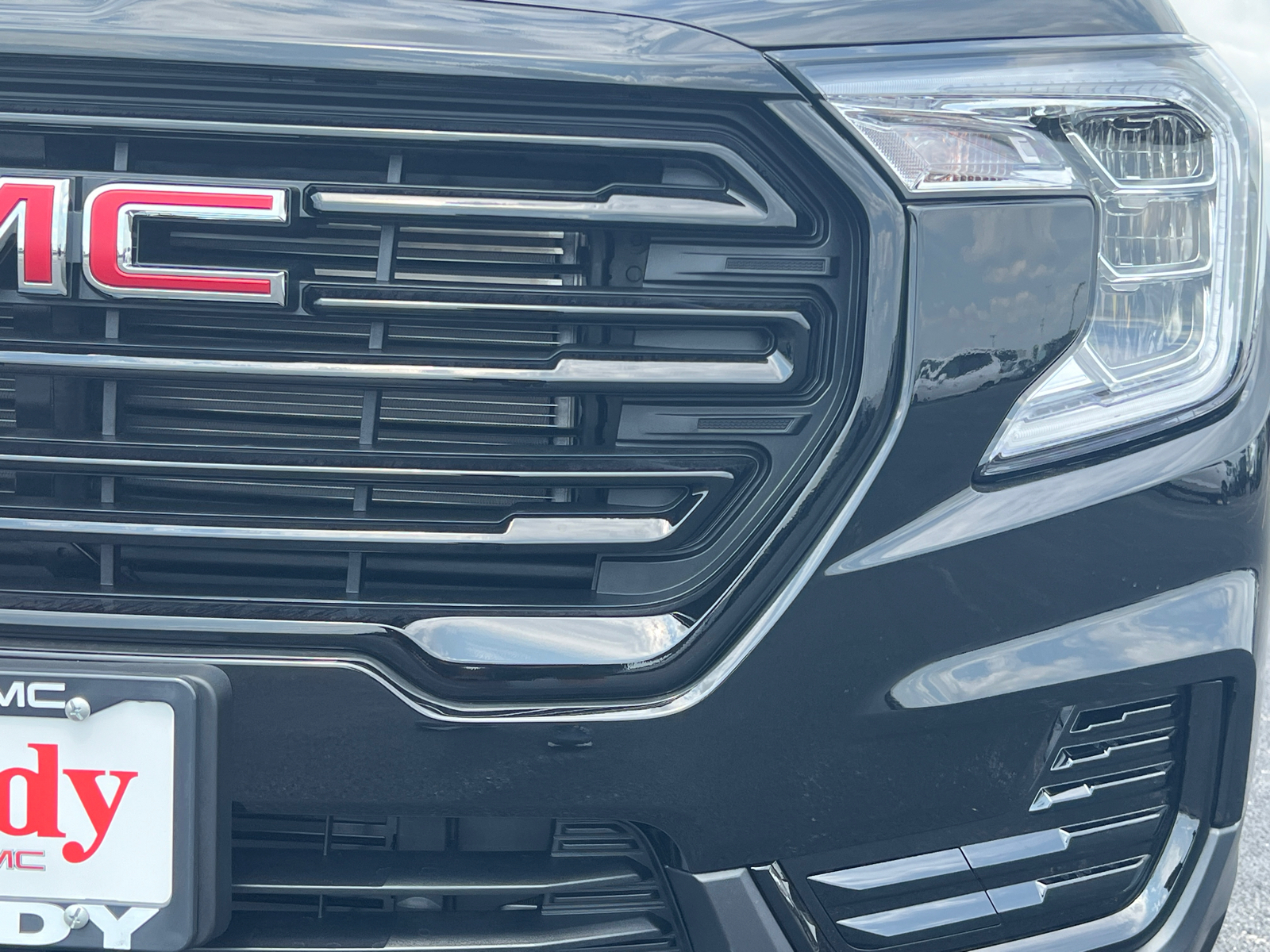 2024 GMC Terrain SLE 10