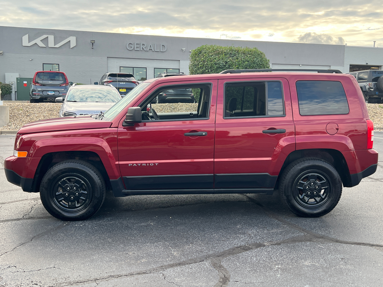 2016 Jeep Patriot Sport 5