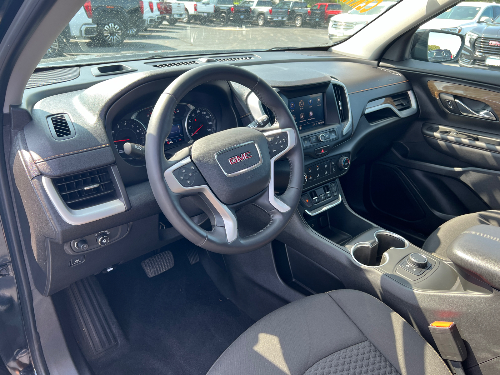 2021 GMC Terrain SLE 18