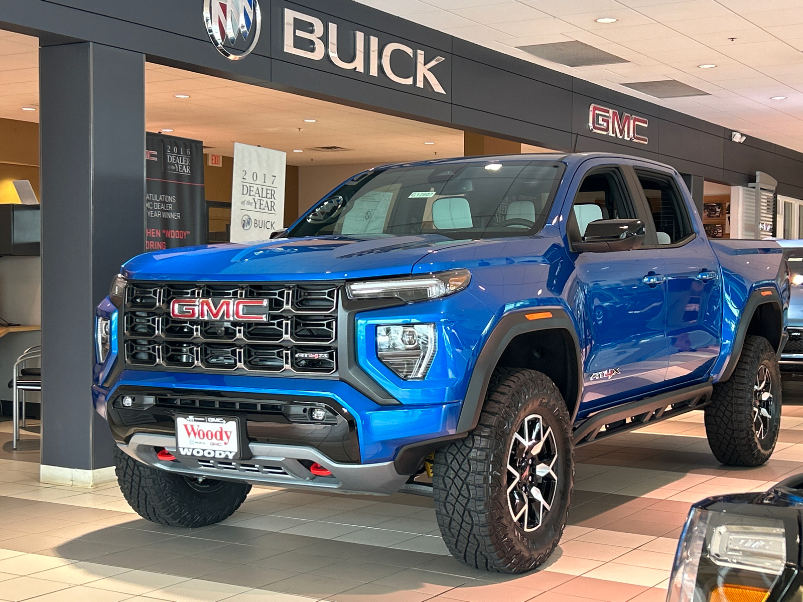 2024 GMC Canyon AT4X 4