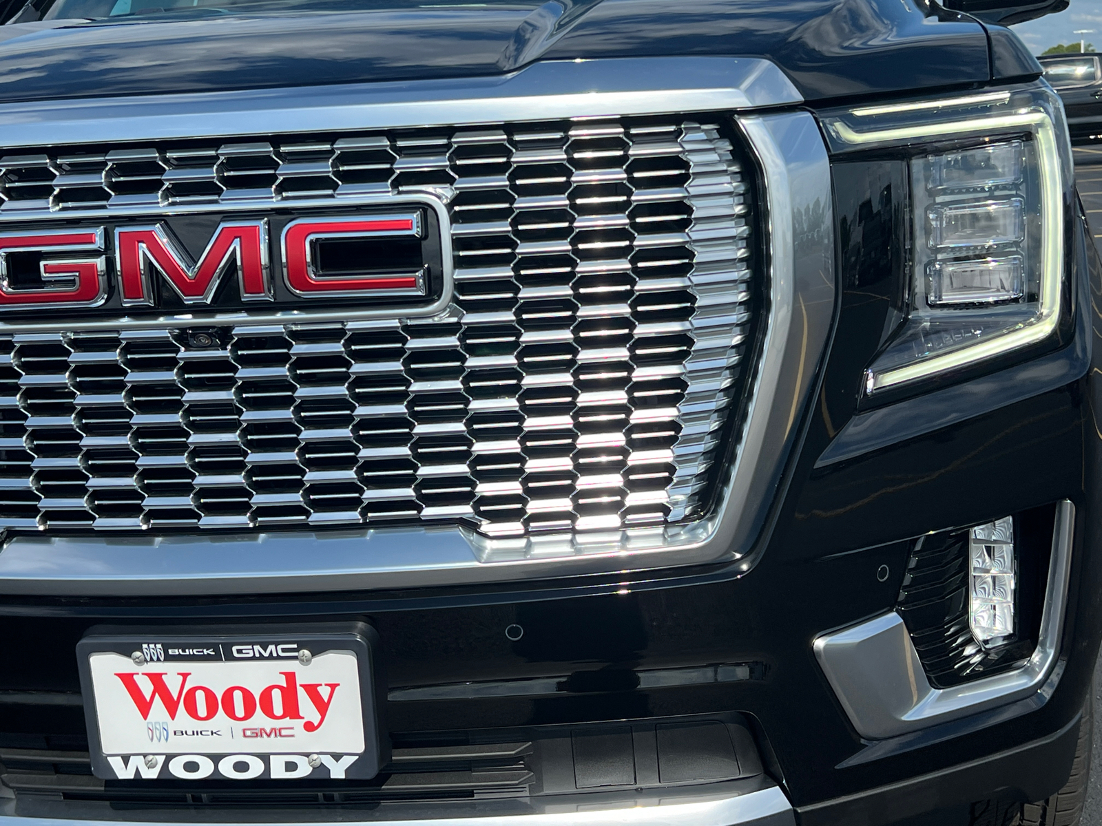 2024 GMC Yukon XL Denali 10