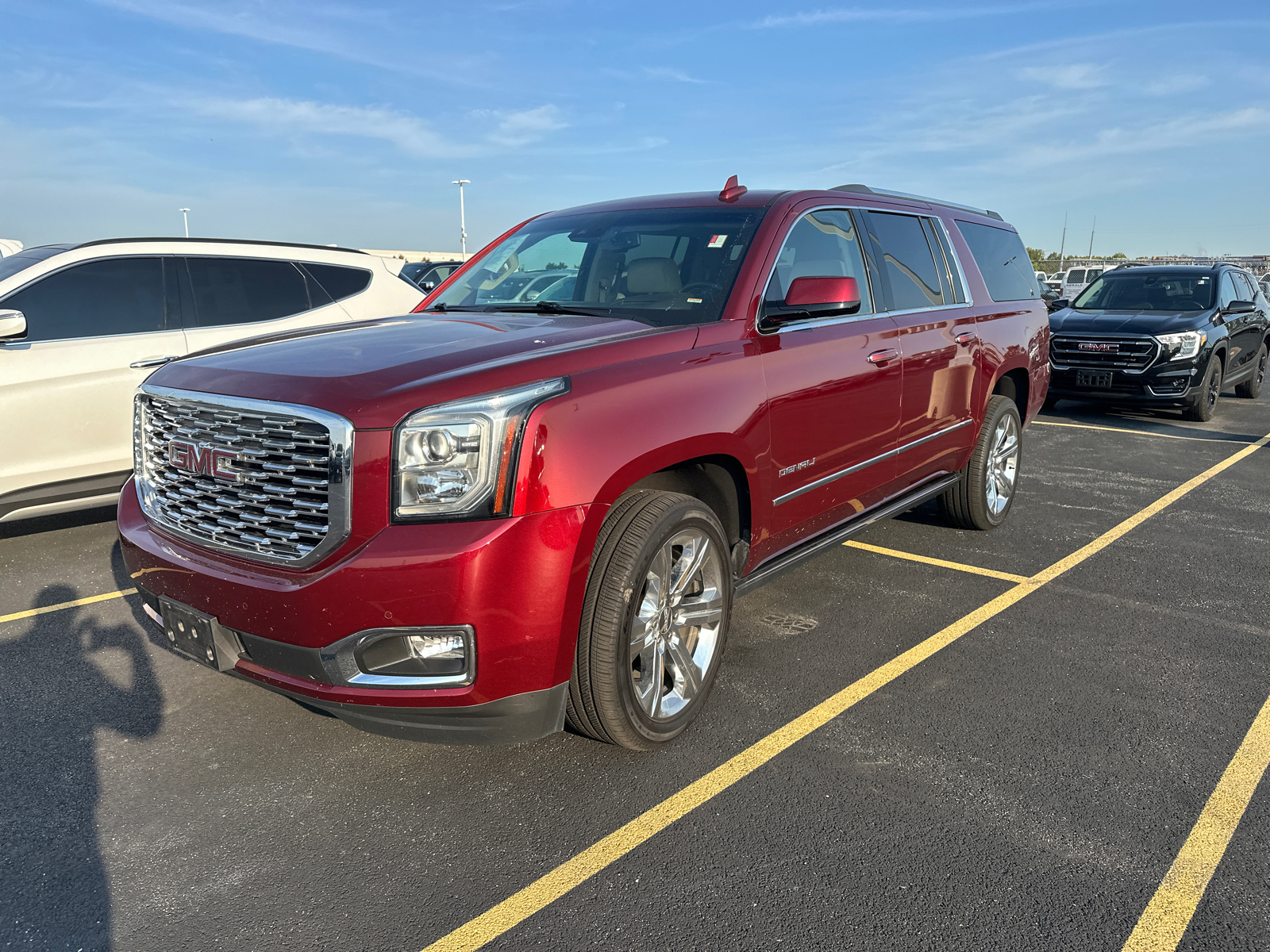 2019 GMC Yukon XL Denali 2