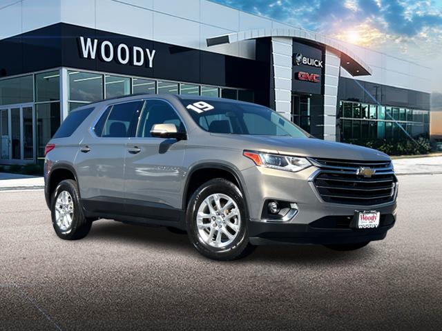 2019 Chevrolet Traverse LT 1