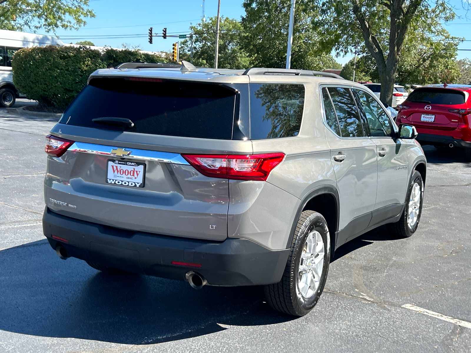 2019 Chevrolet Traverse LT 8