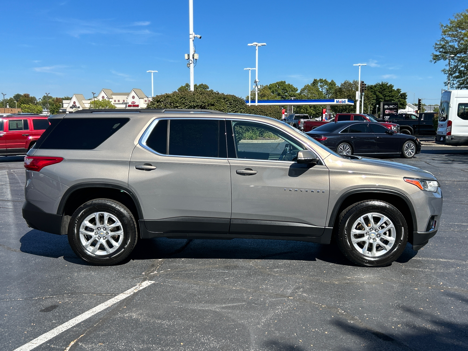 2019 Chevrolet Traverse LT 9