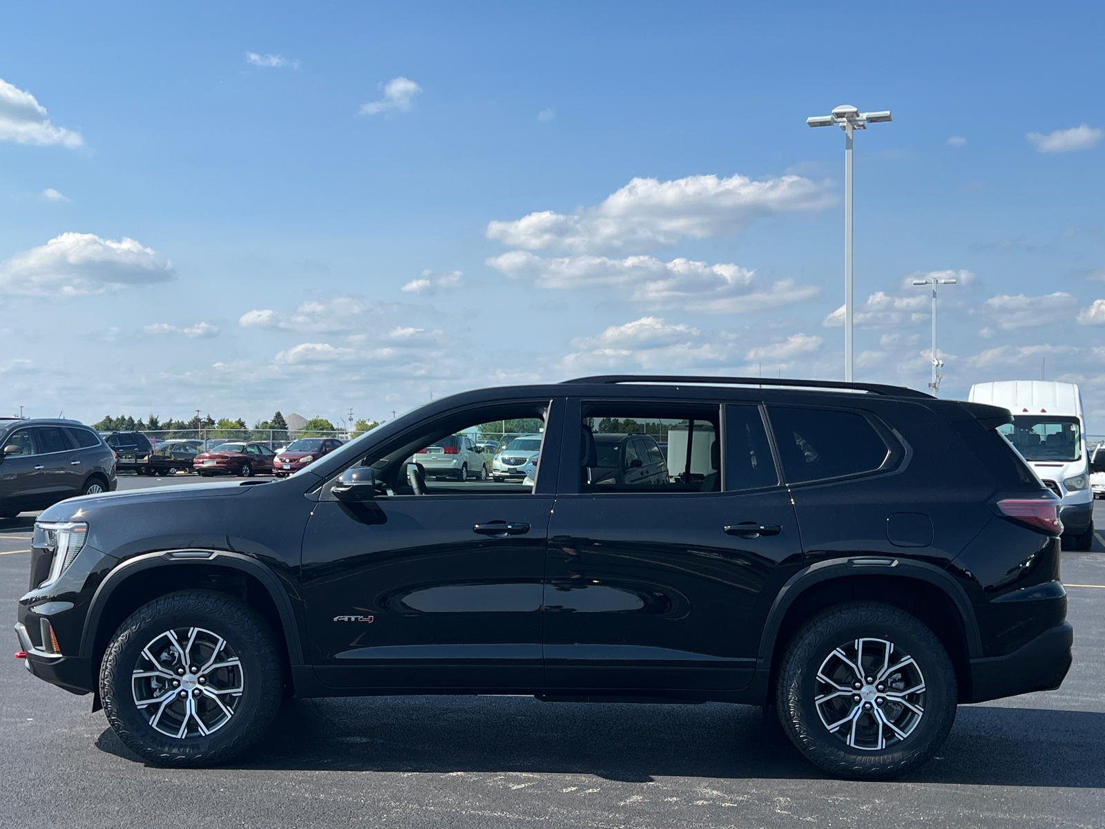 2024 GMC Acadia AT4 5