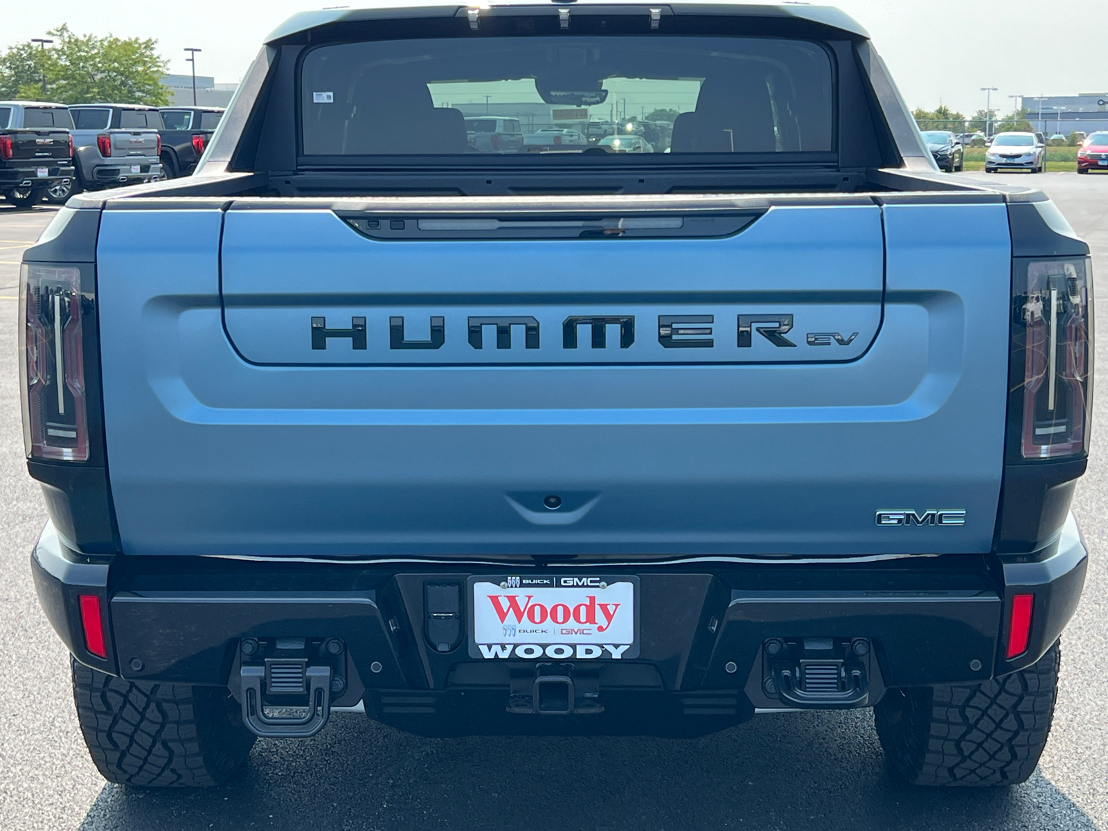 2024 GMC Hummer EV Pickup 3X 8