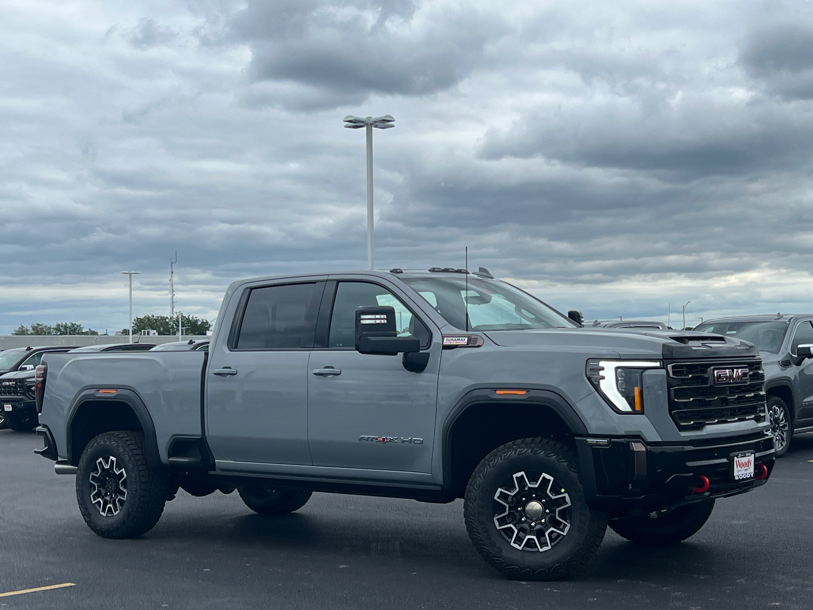 2024 GMC Sierra 2500HD AT4X 2