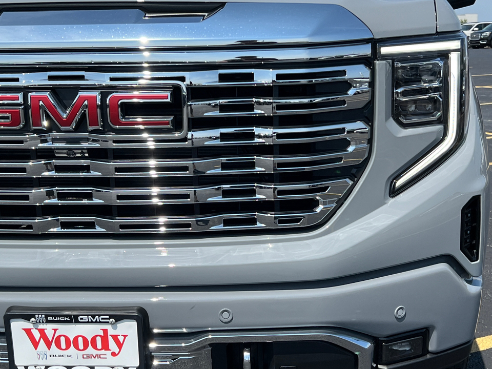 2024 GMC Sierra 1500 Denali Ultimate 10