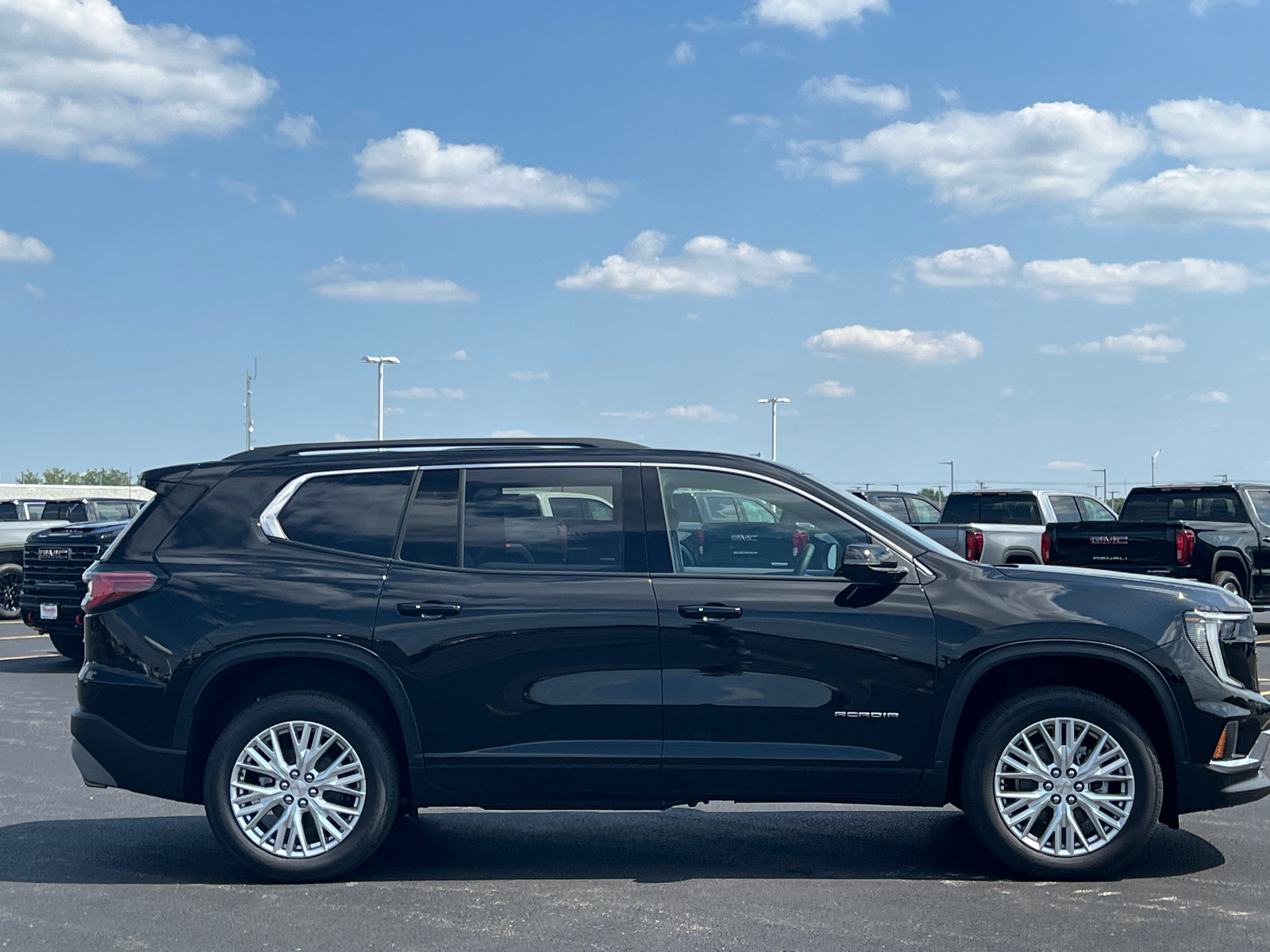 2024 GMC Acadia Elevation 9