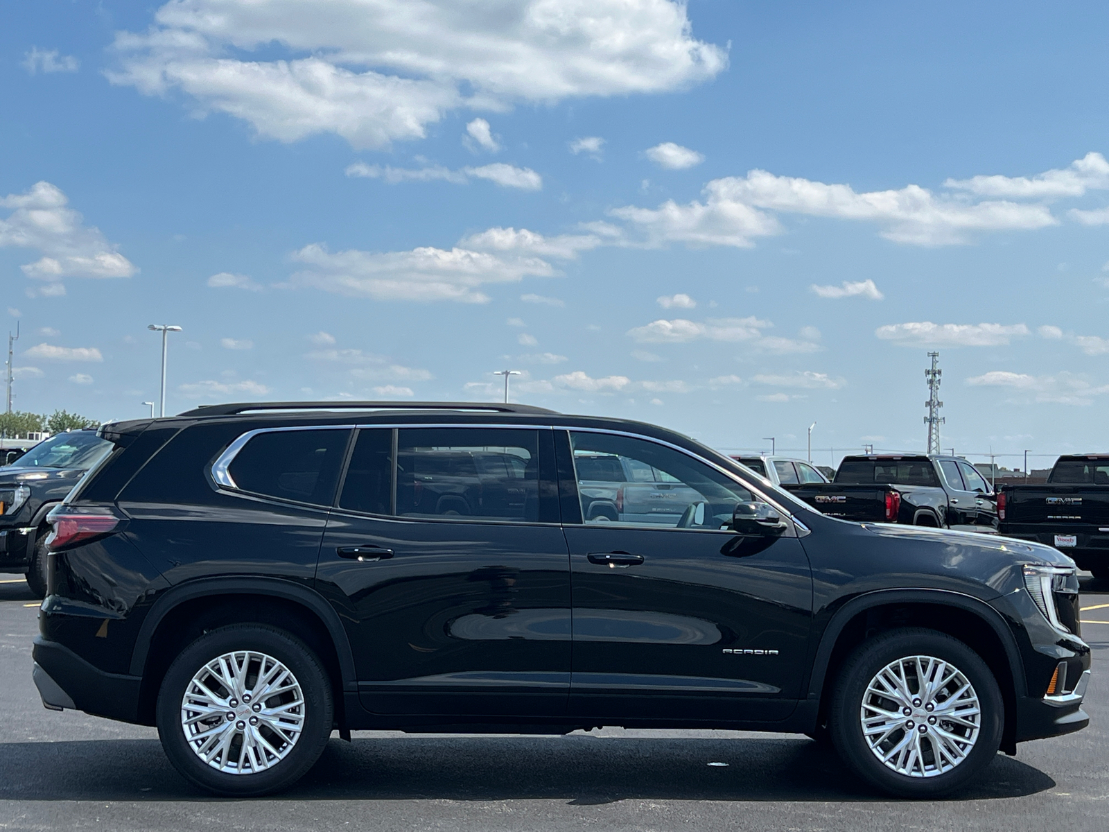 2024 GMC Acadia Elevation 9