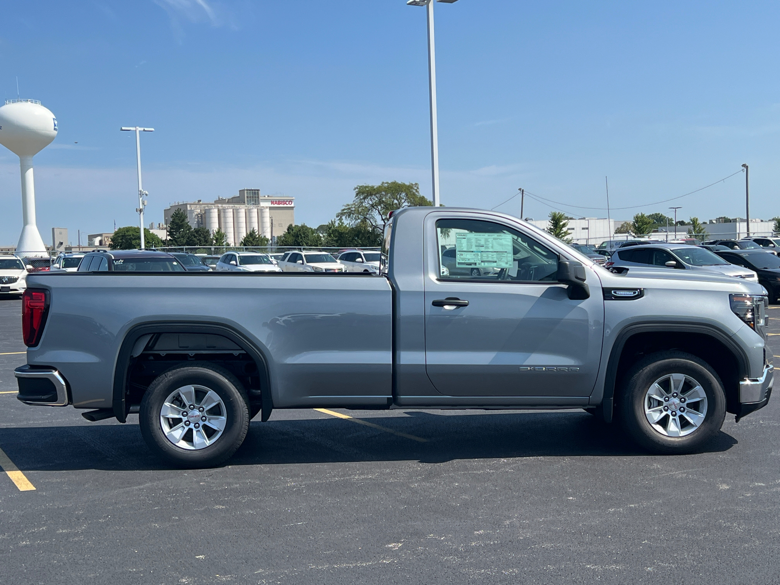 2024 GMC Sierra 1500 Pro 9