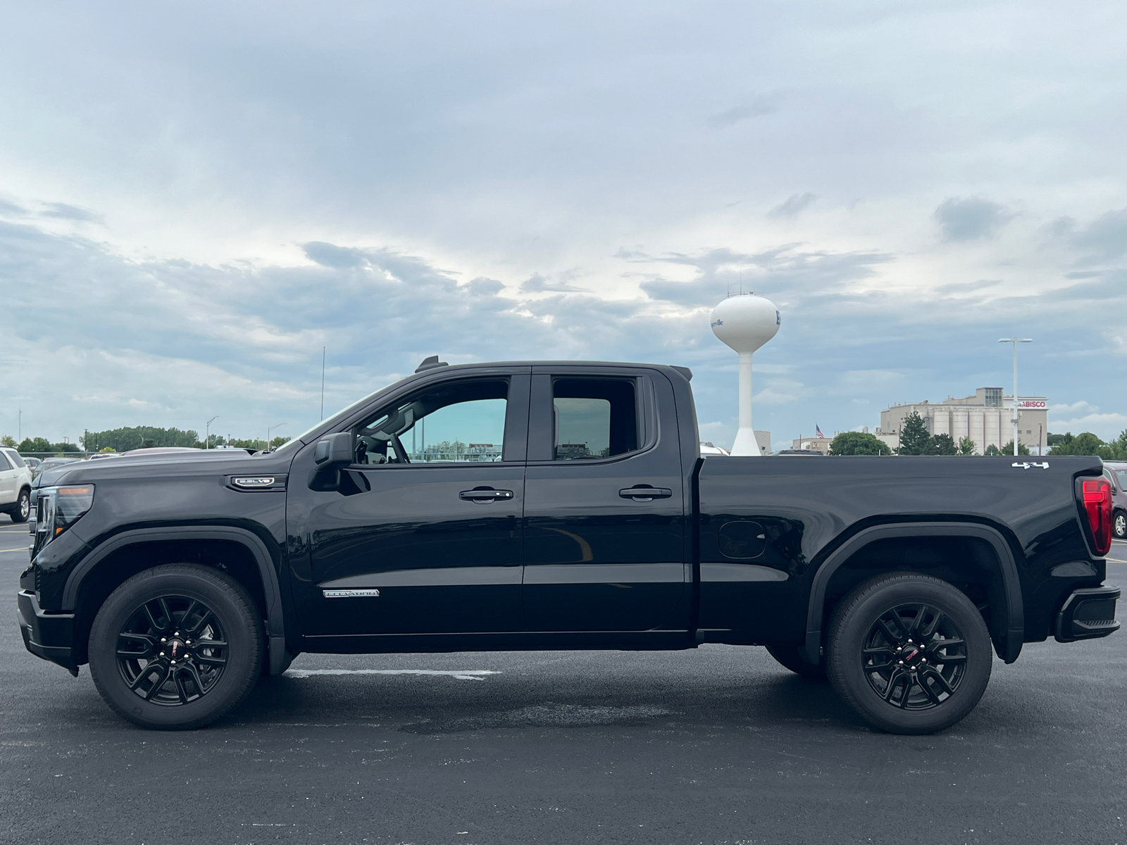 2024 GMC Sierra 1500 Elevation 5