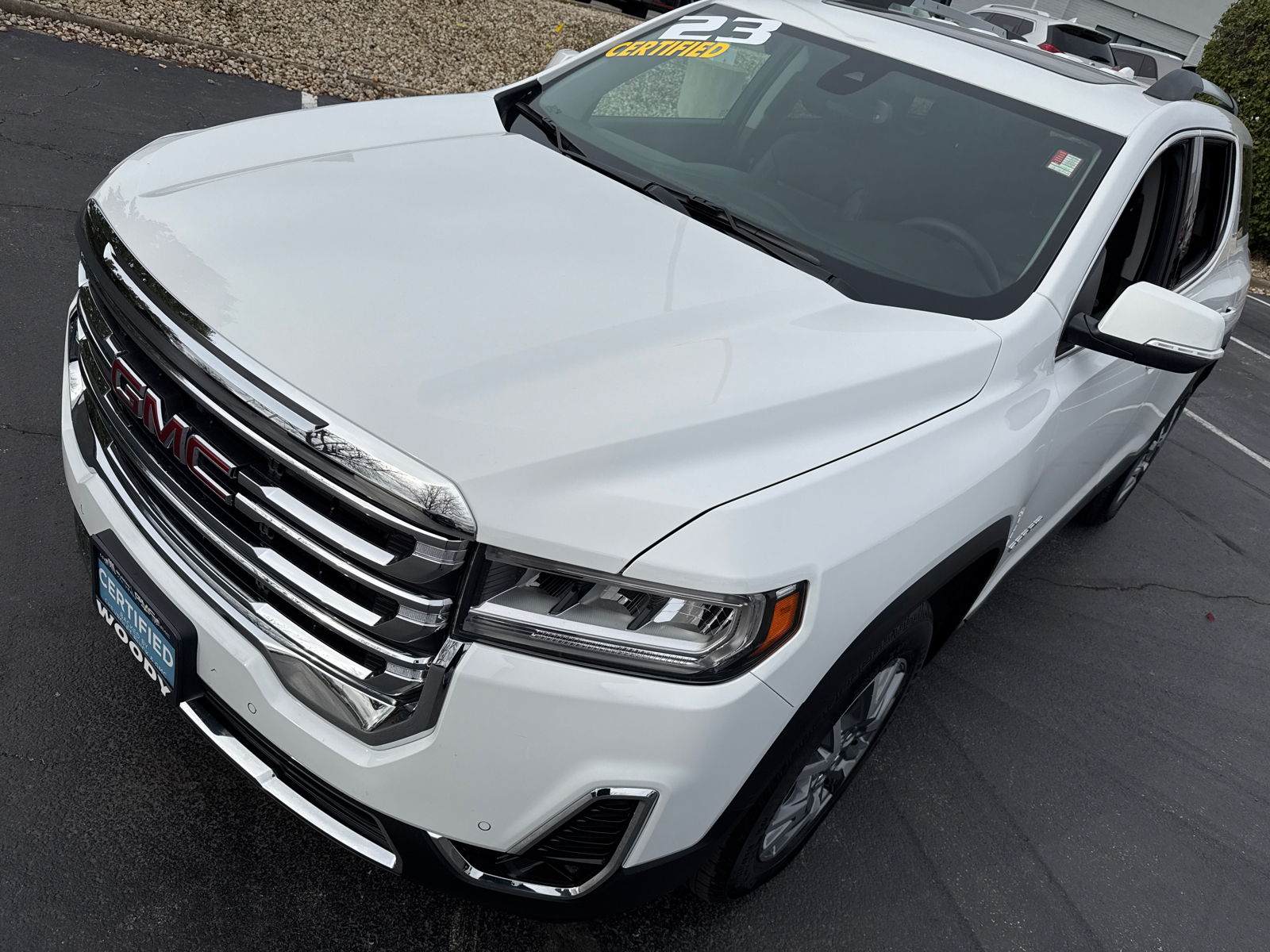 2023 GMC Acadia SLT 10