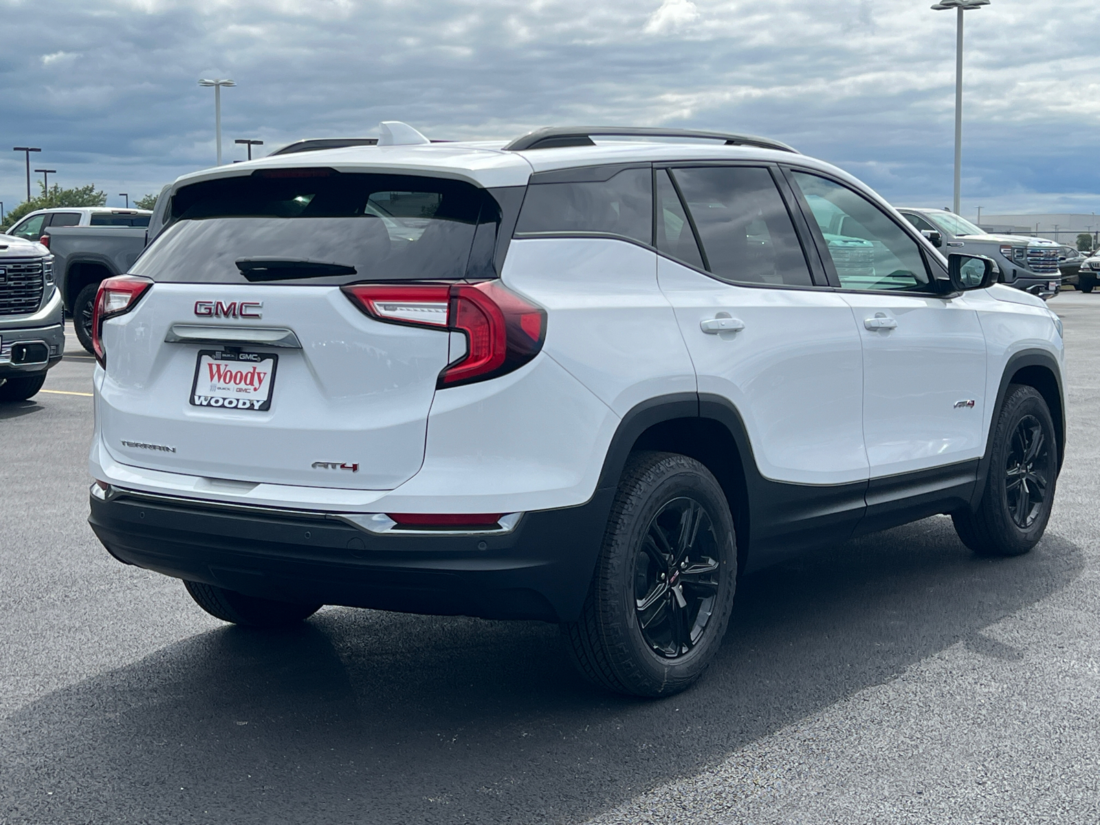 2024 GMC Terrain AT4 8