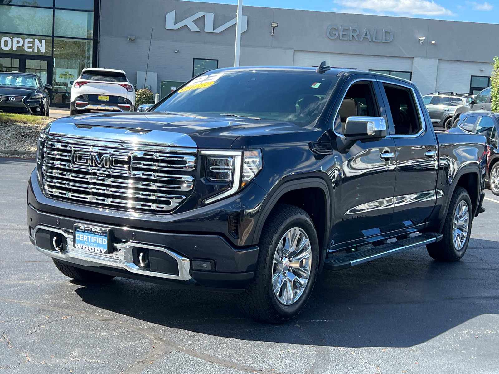 2023 GMC Sierra 1500 Denali 4