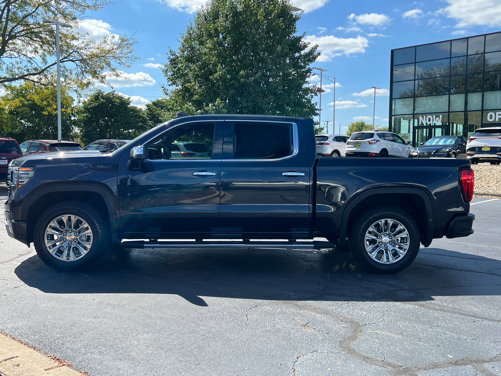 2023 GMC Sierra 1500 Denali 5