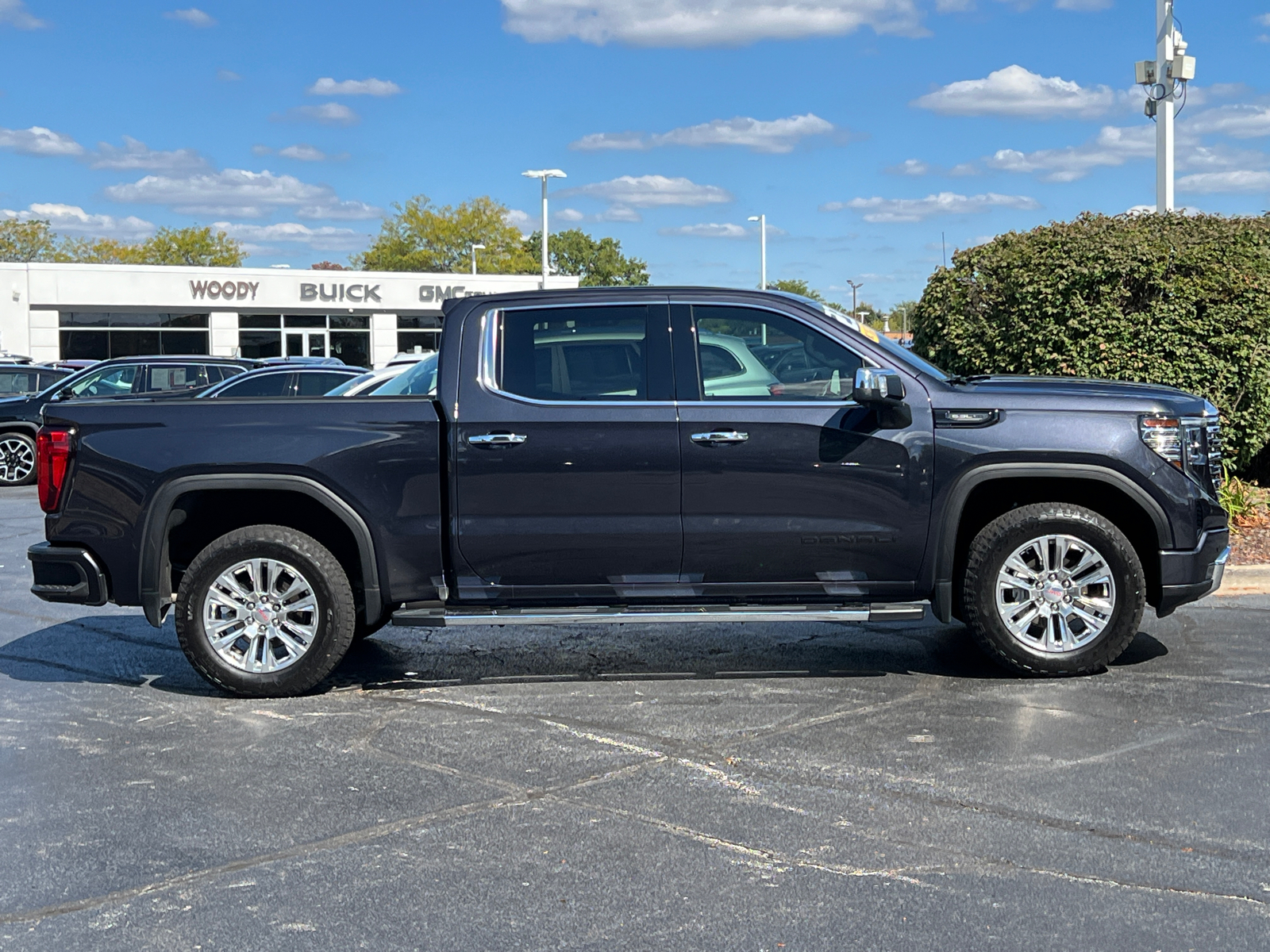 2023 GMC Sierra 1500 Denali 9