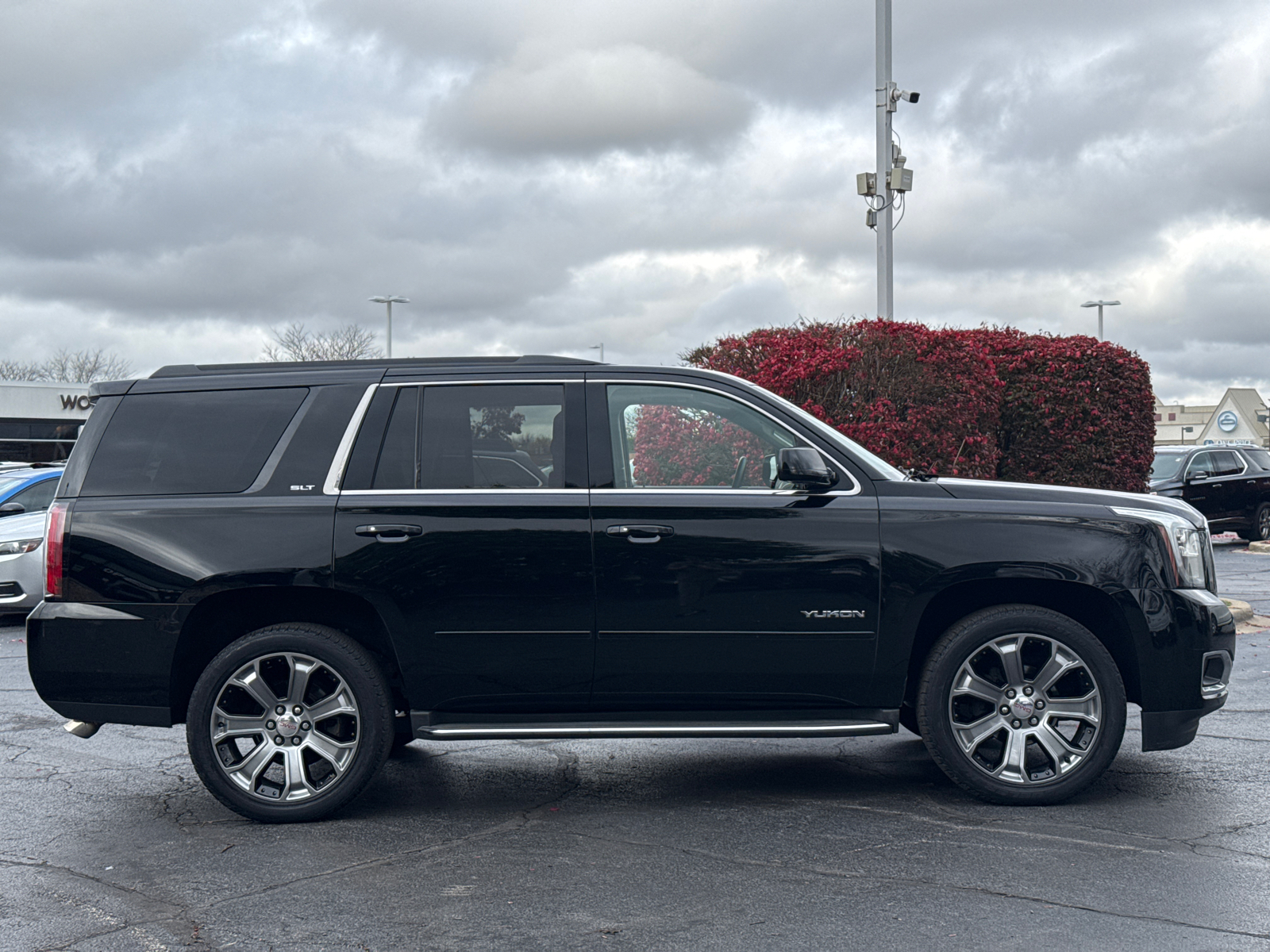 2015 GMC Yukon SLT 9