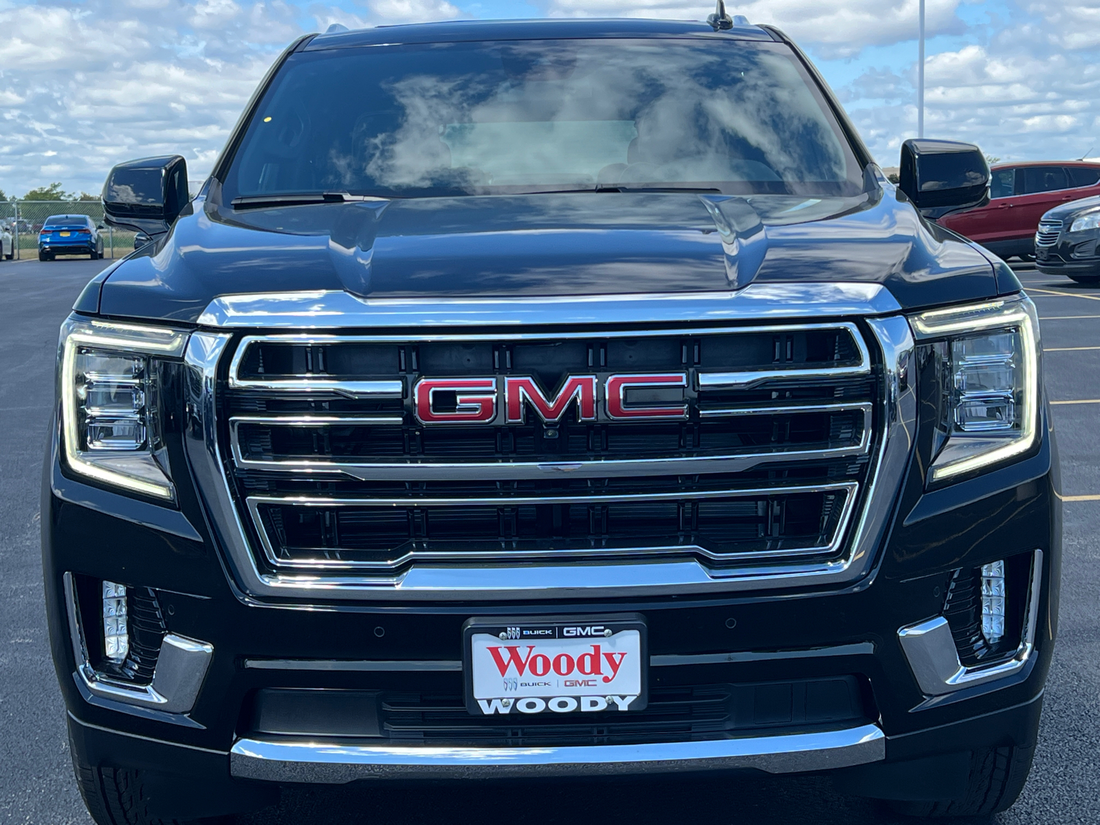 2024 GMC Yukon XL SLT 3