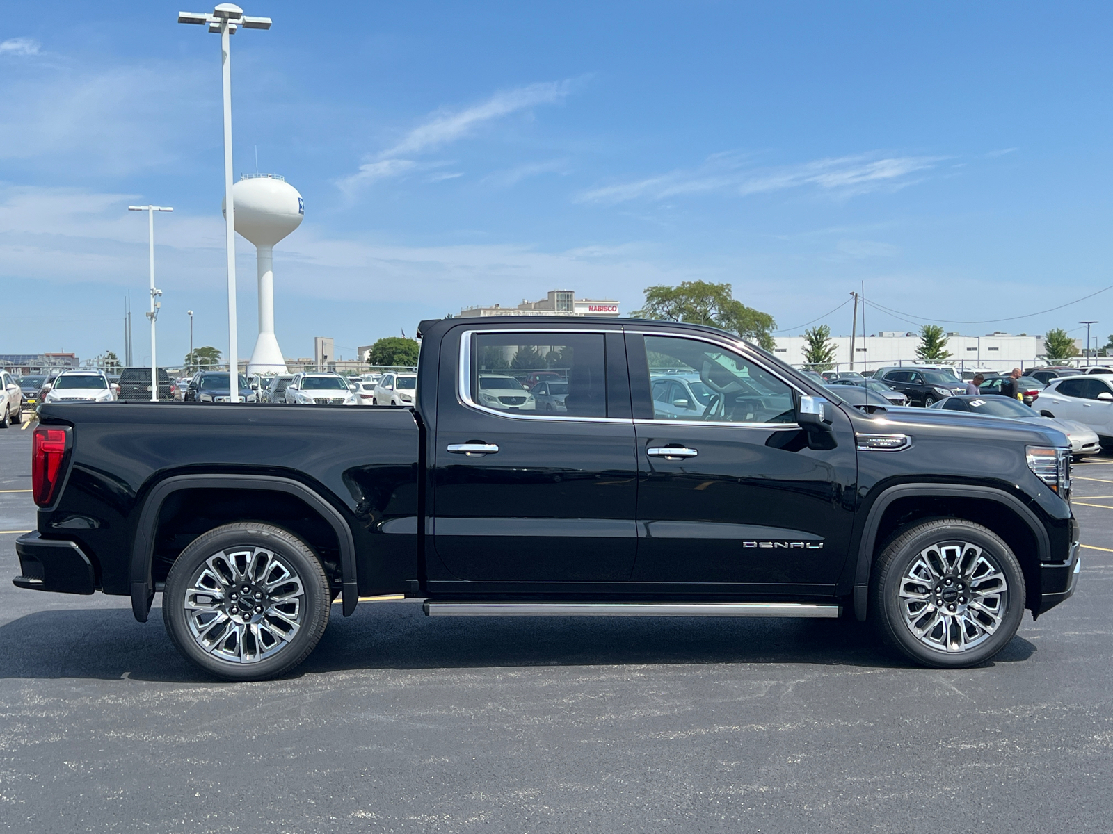 2024 GMC Sierra 1500 Denali Ultimate 9