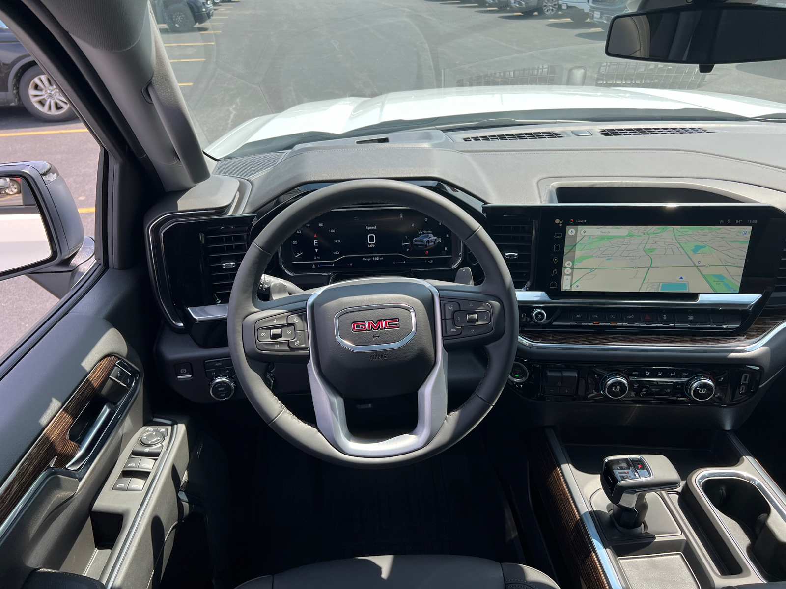 2024 GMC Sierra 1500 Elevation 30