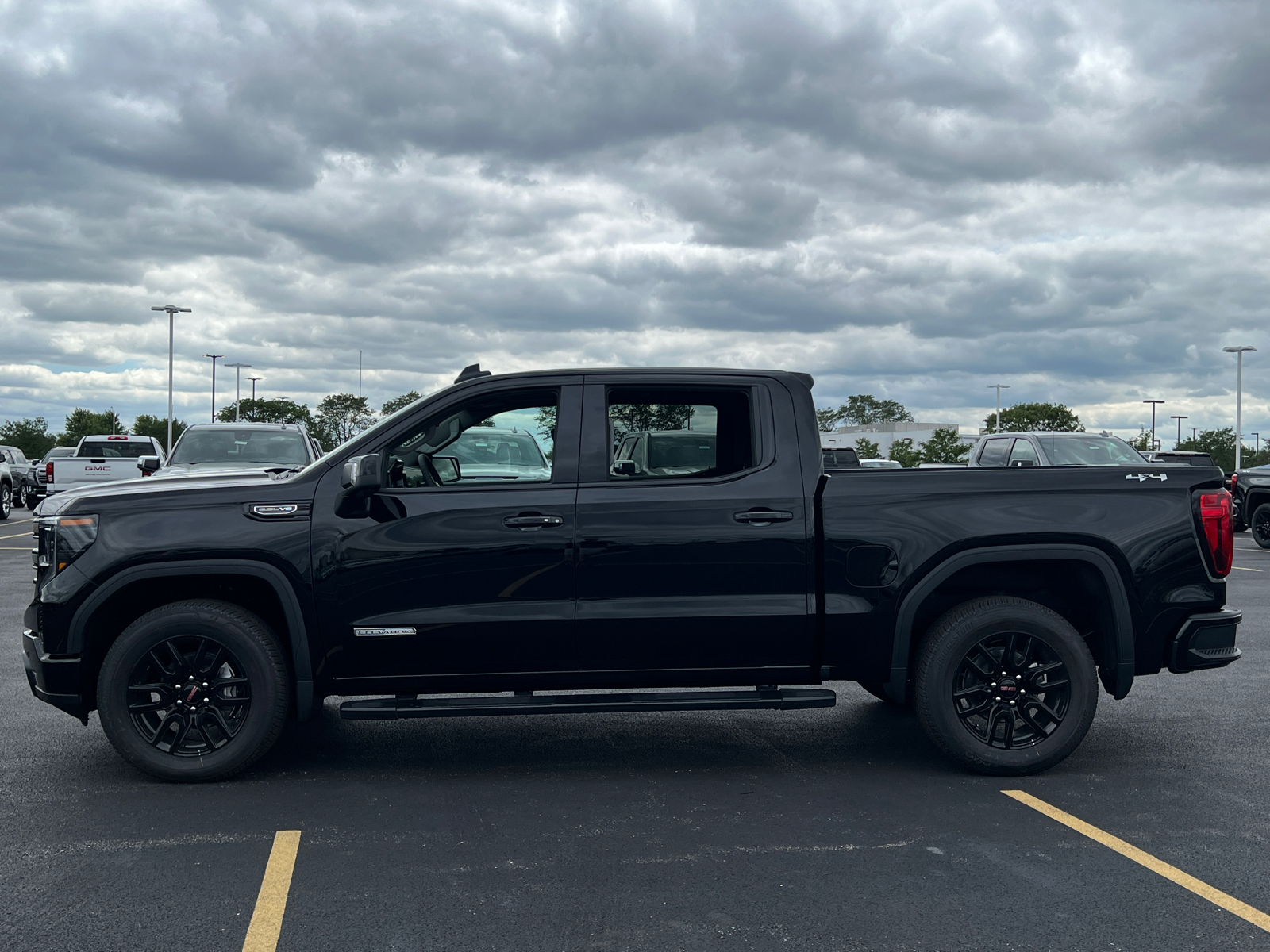 2024 GMC Sierra 1500 Elevation 5