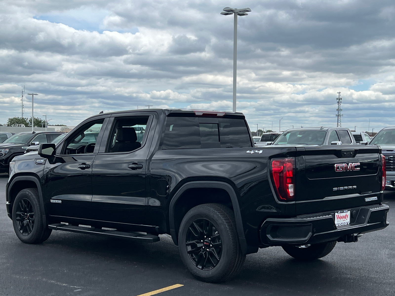 2024 GMC Sierra 1500 Elevation 6