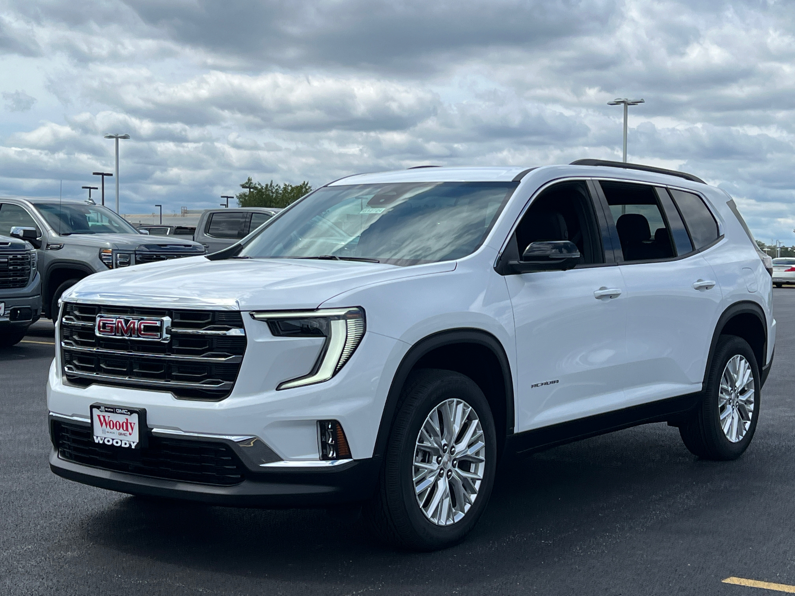 2024 GMC Acadia Elevation 4