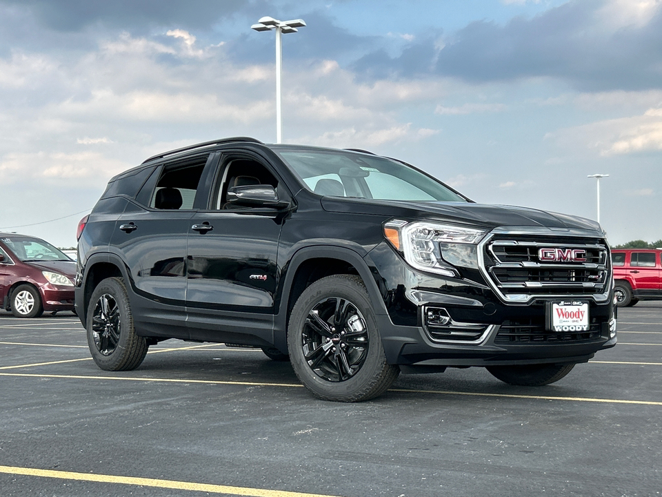 2024 GMC Terrain AT4 2