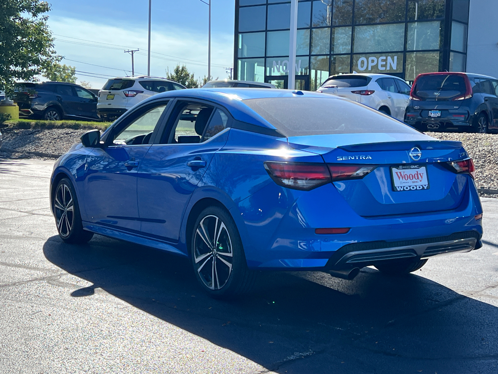 2022 Nissan Sentra SR 6