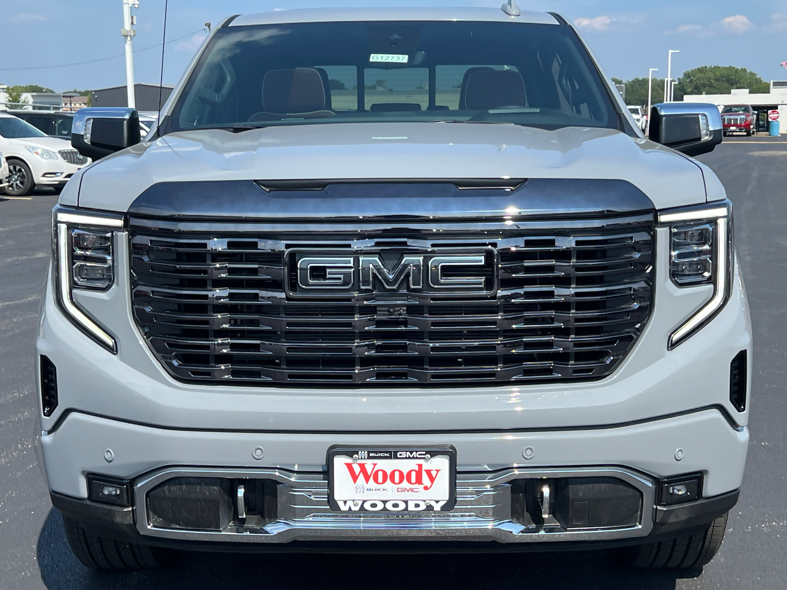 2024 GMC Sierra 1500 Denali Ultimate 3