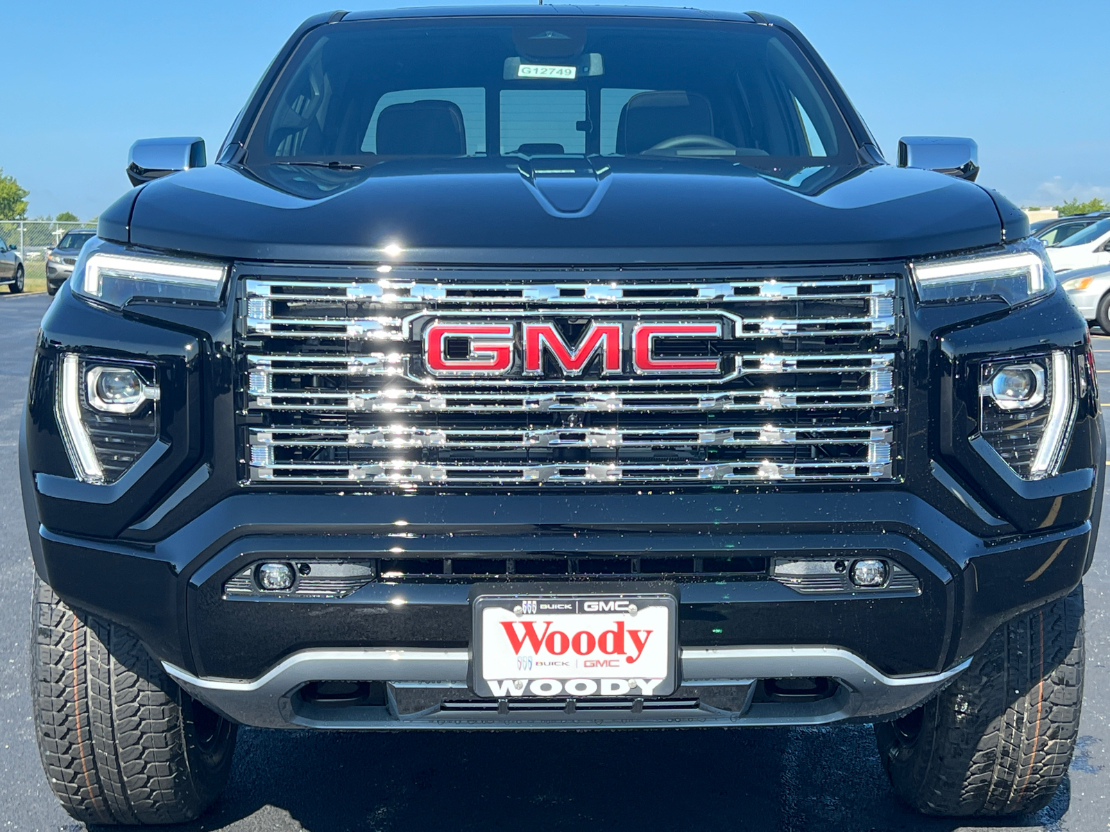 2024 GMC Canyon Denali 3